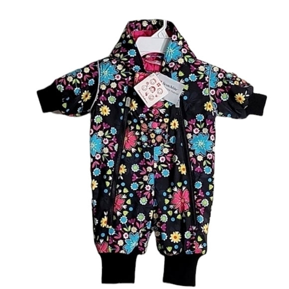 Hannah Andersson Other - Baby Snowsuit Hannah Andersson  sz 2 to 6 mos.    10 to 16 lbs